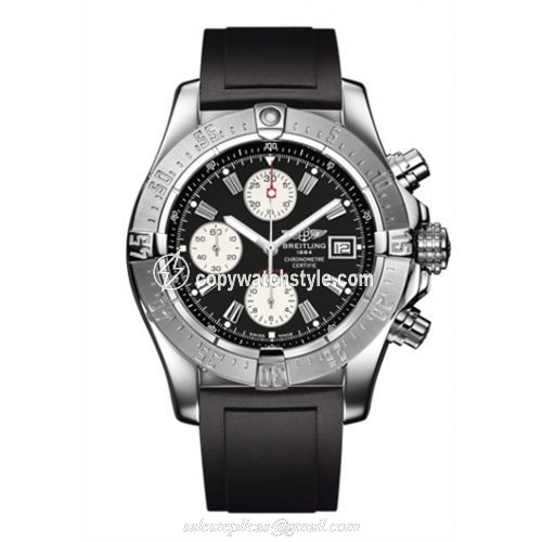 Breitling Avenger Reverse Panda / Rubber A1338012.B995.134S Breitling Avenger Reverse Panda / Rubber A1338012.B995.134S
