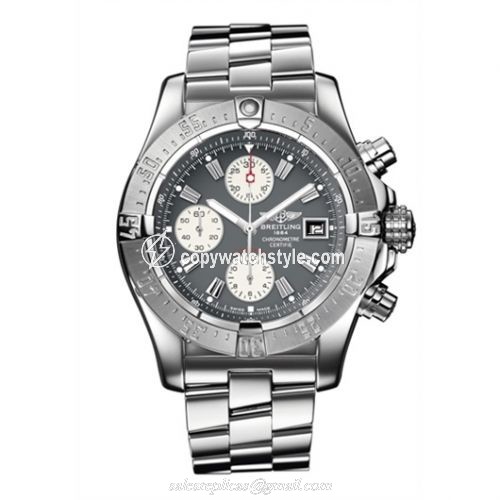 Breitling Avenger Grey Panda / Bracelet A1338012.F548.132A Breitling Avenger Grey Panda / Bracelet A1338012.F548.132A