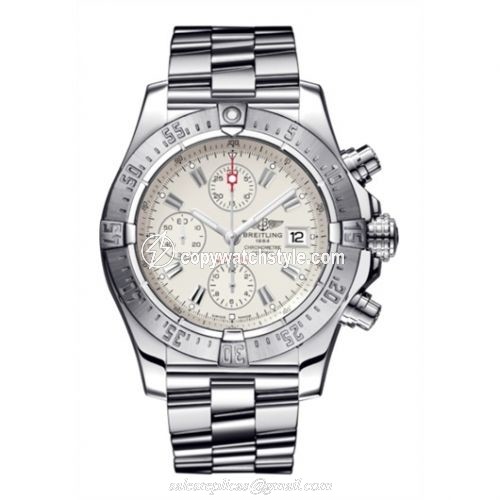 Breitling Avenger A1338012.G694.132A Breitling Avenger A1338012.G694.132A