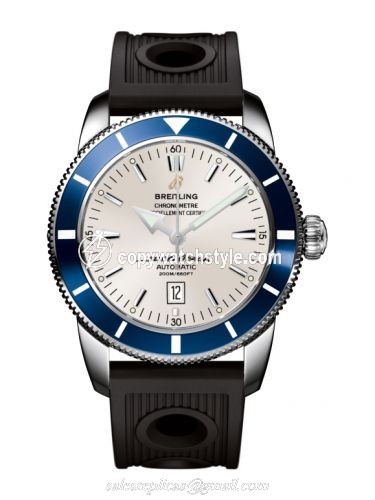 Breitling Superocean Heritage 46 Stainless Steel / Blue / Stratus Silver / Rubber A1732016.G642.201S Breitling Superocean Heritage 46 Stainless Steel / Blue / Stratus Silver / Rubber A1732016.G642.201S