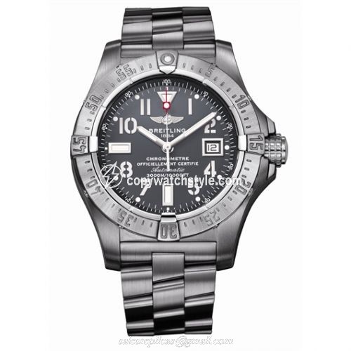 Breitling Avenger Seawolf Stainless Steel / Grey A1733010.F538 Breitling Avenger Seawolf Stainless Steel / Grey A1733010.F538