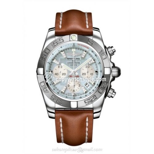 Breitling Chronomat 44 AB011011G686433X