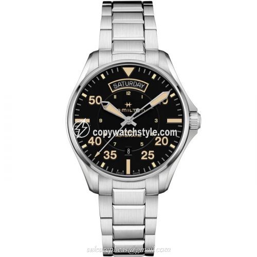 Hamilton Khaki Pilot Day Date Stainless Steel / Black / Bracelet H64645131 Hamilton Khaki Pilot Day Date Stainless Steel / Black / Bracelet H64645131