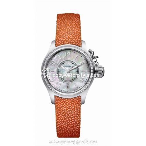 Hamilton Khaki Navy Seaqueen 37 H77311815 Hamilton Khaki Navy Seaqueen 37 H77311815