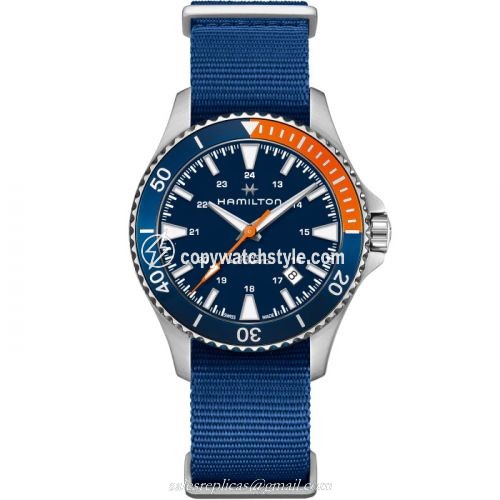 Hamilton Khaki Navy Scuba Auto Stainless Steel / Blue H82365941