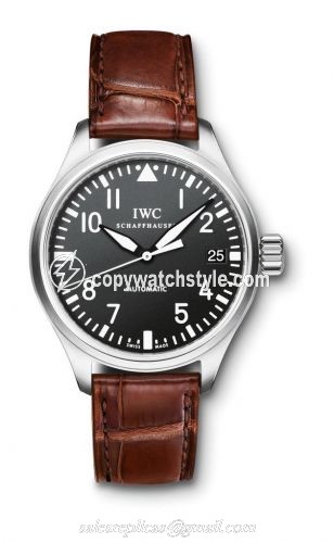 IWC Pilot's Watch Midsize / Brown Alligator IW3256-04 IWC Pilot's Watch Midsize / Brown Alligator IW3256-04