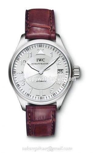 IWC Pilot's Watch Spitfire Midsize / Bordeaux Alligator IW3256-05 IWC Pilot's Watch Spitfire Midsize / Bordeaux Alligator IW3256-05