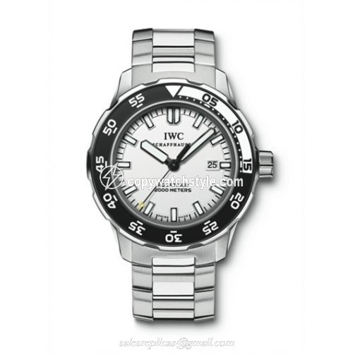 IWC Aquatimer 2000 Stainless Steel / White / Bracelet IW3568-05 IWC Aquatimer 2000 Stainless Steel / White / Bracelet IW3568-05