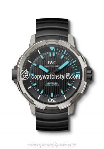 IWC Aquatimer Automatic 2000 Titanium / Black / Blue Lume / Rubber / Los Roques IW3580-04 IWC Aquatimer Automatic 2000 Titanium / Black / Blue Lume / Rubber / Los Roques IW3580-04