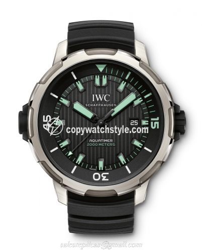 IWC Aquatimer Automatic 2000 Titanium / Black / Rubber IW3580-02 IWC Aquatimer Automatic 2000 Titanium / Black / Rubber IW3580-02