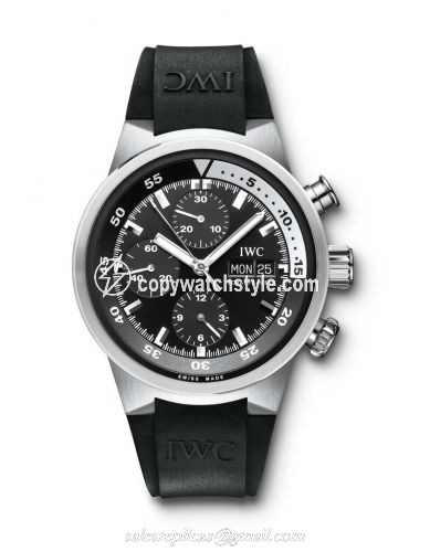 IWC Aquatimer Chrono-Automatic Stainless Steel / Rubber IW3719-33 IWC Aquatimer Chrono-Automatic Stainless Steel / Rubber IW3719-33