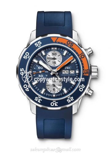 IWC Aquatimer Chronograph Stainless Steel / Blue / Rubber IW3767-04 IWC Aquatimer Chronograph Stainless Steel / Blue / Rubber IW3767-04