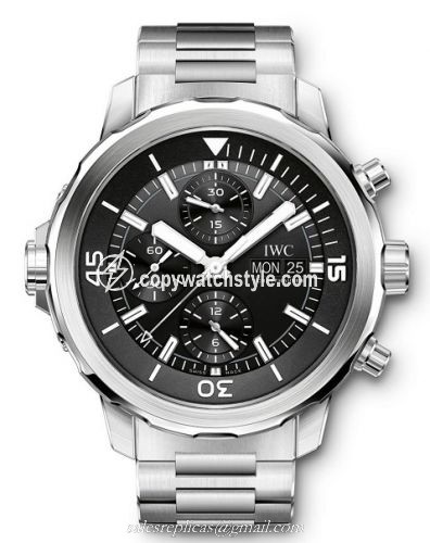 IWC Aquatimer Chronograph Stainless Steel / Black / Bracelet IW3768-04 IWC Aquatimer Chronograph Stainless Steel / Black / Bracelet IW3768-04