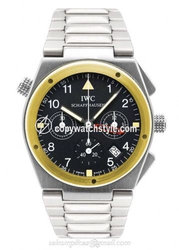 IWC Ingenieur Mecaquartz Chronograph Alarm Stainless Steel / Yellow Gold / Black / Bracelet IW3805-02 IWC Ingenieur Mecaquartz Chronograph Alarm Stainless Steel / Yellow Gold / Black / Bracelet IW3805-02