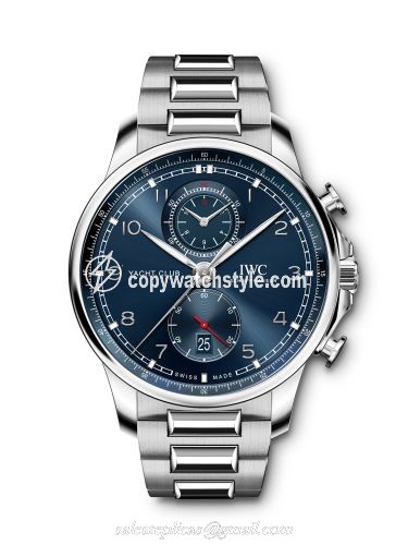 IWC Portugieser Yacht Club Chronograph Stainless Steel / Blue / Bracelet IW390701 IWC Portugieser Yacht Club Chronograph Stainless Steel / Blue / Bracelet IW390701