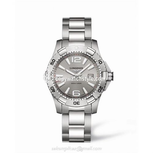 Longines Hydroconquest 39 Quartz Silver L3.647.4.76.6