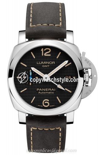 Panerai Luminor 1950 42 3 Days GMT Automatic Stainless Steel / Black Hobnail PAM01535 Panerai Luminor 1950 42 3 Days GMT Automatic Stainless Steel / Black Hobnail PAM01535