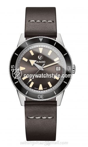 Rado HyperChrome Captain Cook 37 Brown / Strap R32500305 Rado HyperChrome Captain Cook 37 Brown / Strap R32500305