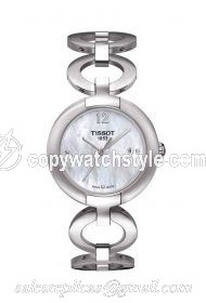 Tissot Pinky Stainless Steel / MOP / Bracelet T084.210.11.117.01 Tissot Pinky Stainless Steel / MOP / Bracelet T084.210.11.117.01