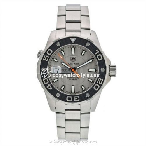 TAG Heuer Aquaracer 500M Quartz 43 Stainless Steel / Grey / Bracelet WAJ1111.BA0870 TAG Heuer Aquaracer 500M Quartz 43 Stainless Steel / Grey / Bracelet WAJ1111.BA0870
