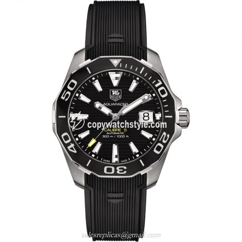 TAG Heuer Aquaracer 300M Calibre 5 41 Stainless Steel / Black / Rubber WAY211A.FT6068