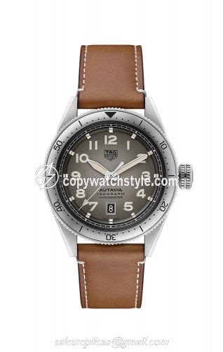 TAG Heuer Autavia Isograph Calibre 5 Stainless Steel / Grey / Leather WBE5111.FC8267