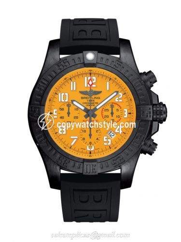 Breitling Avenger Hurricane 45 Breitlight / Cobra Yellow / Rubber XB0180E4/I534/152S Breitling Avenger Hurricane 45 Breitlight / Cobra Yellow / Rubber XB0180E4/I534/152S